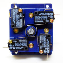 Load image into Gallery viewer, Crown CWJ-303 Green